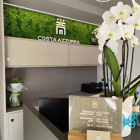 Hotell Costa Azzurra 3*